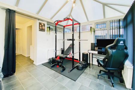 3 bedroom Town house for sale in Partridge close, Syston, LE7