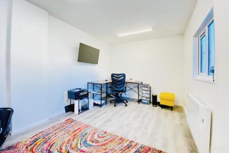 3 bedroom Semi-detached house for sale in Pasture Drive, Birstall, LE4