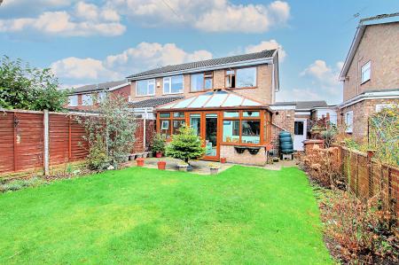 Extended Home - Plumtree Way, Syston, LE7
