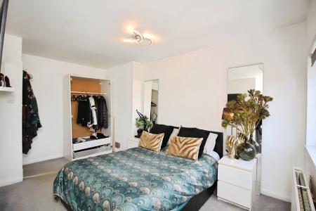 2 bedroom Semi-detached house for sale in Queniborough Road, Queniborough, LE7