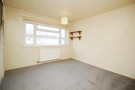 2 bedroom Semi-detached house for sale in Ridgeway Drive, Thurmaston, LE4