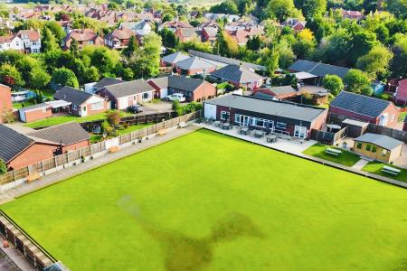 3 bedroom Detached bungalow for sale in Roundhill Close, Syston, LE7