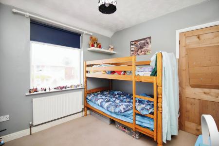 3 bedroom Semi-detached house for sale in Sandford Road, Syston, LE7