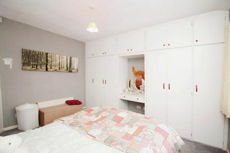 2 bedroom Semi-detached bungalow for sale in Spencer Avenue, Thurmaston, LE4