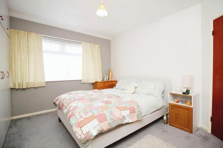 2 bedroom Semi-detached bungalow for sale in Spencer Avenue, Thurmaston, LE4