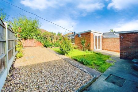 3 bedroom Semi-detached bungalow for sale in Spencer Avenue, Thurmaston, LE4
