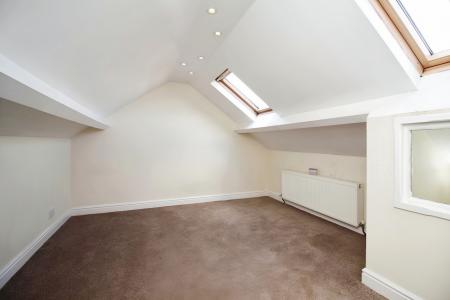 3 bedroom Semi-detached bungalow for sale in Spencer Avenue, Thurmaston, LE4