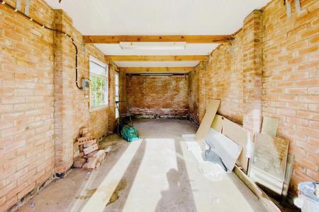 3 bedroom Semi-detached bungalow for sale in Spencer Avenue, Thurmaston, LE4