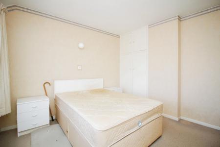 3 bedroom Semi-detached house for sale in St Johns Avenue, Syston, LE7