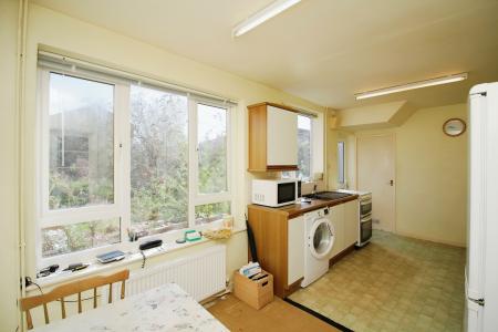 3 bedroom Semi-detached house for sale in St Johns Avenue, Syston, LE7