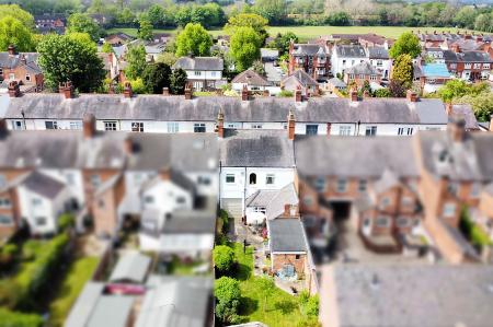 3 bedroom Terraced House for sale in St Peters Street, Syston, LE7