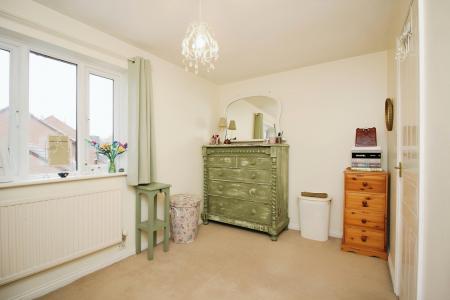 2 bedroom Semi-detached house for sale in St. Columba Way, Syston, LE7