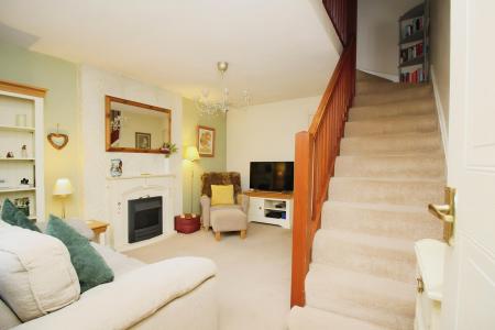 2 bedroom Semi-detached house for sale in St. Columba Way, Syston, LE7