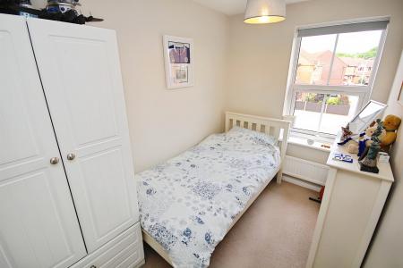 3 bedroom Semi-detached house for sale in Swallow Drive, Syston, LE7