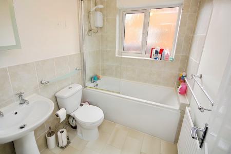 3 bedroom Semi-detached house for sale in Swallow Drive, Syston, LE7