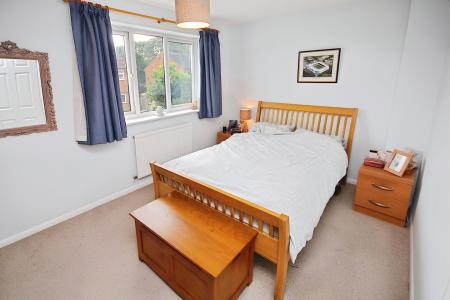 3 bedroom Semi-detached house for sale in Swallow Drive, Syston, LE7