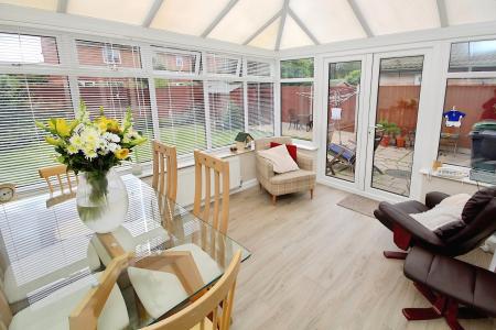 3 bedroom Semi-detached house for sale in Swallow Drive, Syston, LE7