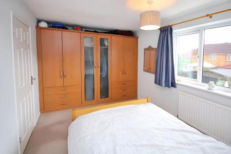 3 bedroom Semi-detached house for sale in Swallow Drive, Syston, LE7