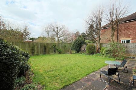 4 bedroom Detached house for sale in Syston Road, Queniborough, LE7