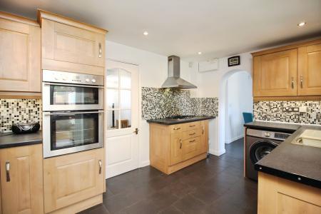 4 bedroom Semi-detached house for sale in Teal Way, Syston, LE7