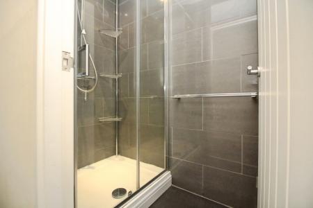 5 bedroom Semi-detached house for sale in The Meadows, East Goscote, LE7