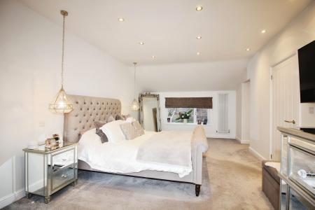 4 bedroom Detached house for sale in The Meadows, East Goscote, LE7