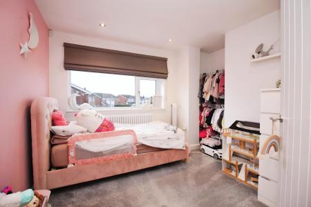 4 bedroom Detached house for sale in The Meadows, East Goscote, LE7