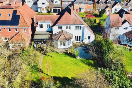 4 bedroom Detached house for sale in The Meadway, Syston, LE7