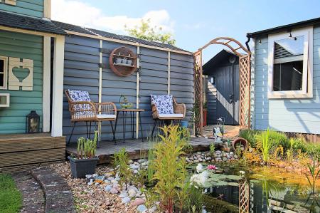 3 bedroom Detached bungalow for sale in The Roundway, Thurmaston, LE4