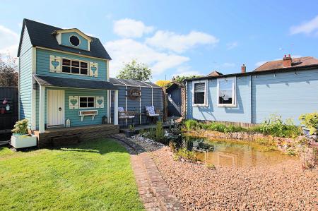 3 bedroom Detached bungalow for sale in The Roundway, Thurmaston, LE4