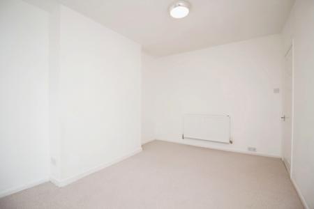 2 bedroom Semi-detached house for sale in The Roundway, Thurmaston, LE4