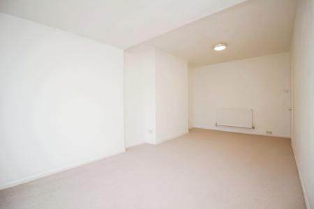 2 bedroom Semi-detached house for sale in The Roundway, Thurmaston, LE4