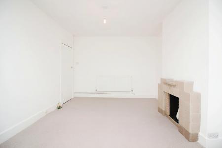 2 bedroom Semi-detached house for sale in The Roundway, Thurmaston, LE4