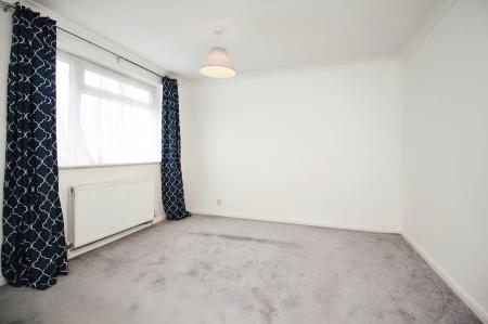 3 bedroom Semi-detached house for sale in Thorpe Field Drive, Thurmaston, LE4