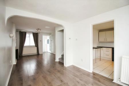 3 bedroom Semi-detached house for sale in Thorpe Field Drive, Thurmaston, LE4