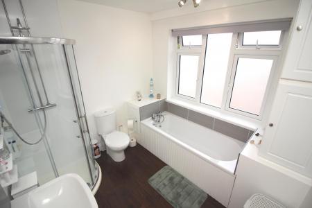 2 bedroom Semi-detached bungalow for sale in University Close, Syston, LE7