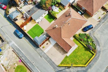 2 bedroom Semi-detached bungalow for sale in University Close, Syston, LE7