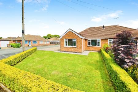 2 bedroom Semi-detached bungalow for sale in University Close, Syston, LE7