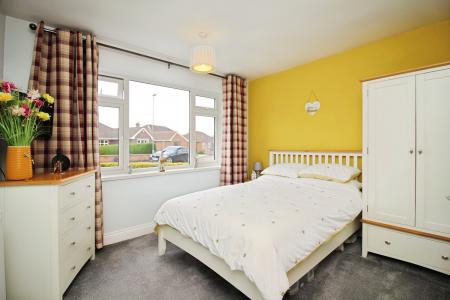 2 bedroom Semi-detached bungalow for sale in University Close, Syston, LE7