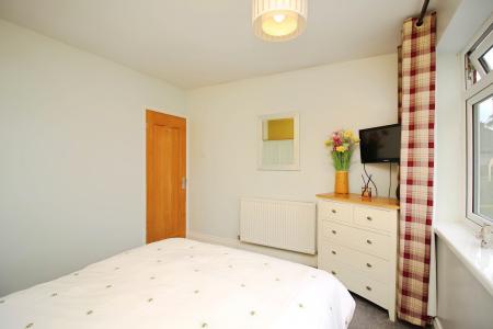 2 bedroom Semi-detached bungalow for sale in University Close, Syston, LE7