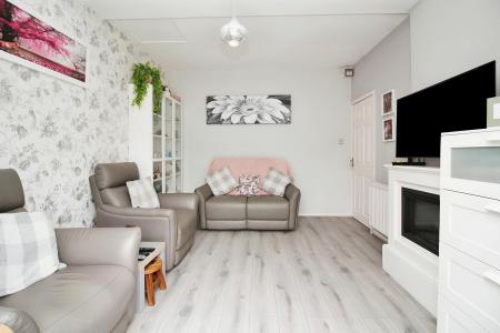 2 bedroom Semi-detached bungalow for sale in Watchcrete Avenue, Queniborough, LE7