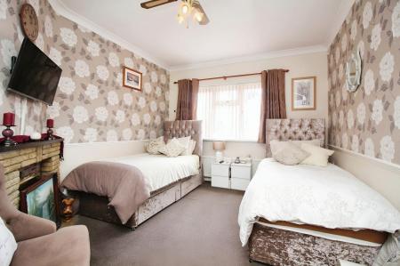 2 bedroom Semi-detached bungalow for sale in Watchcrete Avenue, Queniborough, LE7