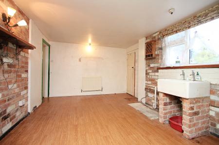 2 bedroom Semi-detached bungalow for sale in Watchcrete Avenue, Queniborough, LE7