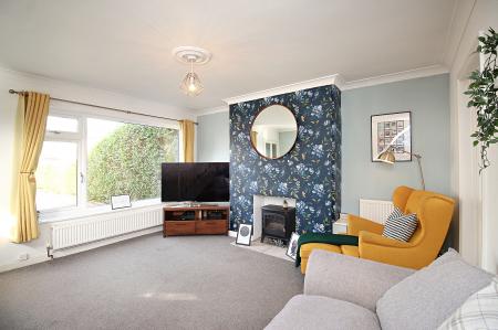 2 bedroom Semi-detached house for sale in Wayfarer Drive, East Goscote, LE7