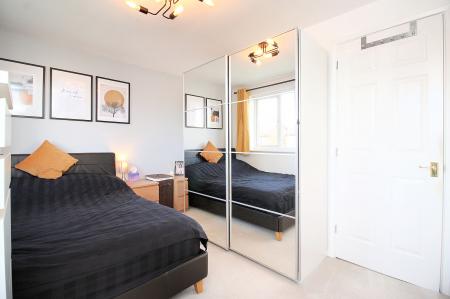 3 bedroom Semi-detached house for sale in Willow Walk, Syston, LE7