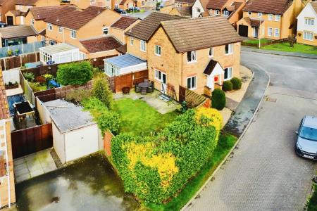 3 bedroom Semi-detached house for sale in Wren Close, Syston, LE7