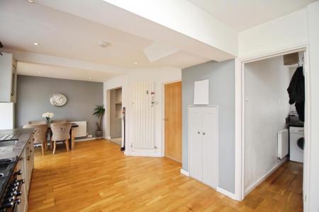 3 bedroom Semi-detached house for sale in Barrow Crescent, Gaddesby, LE7