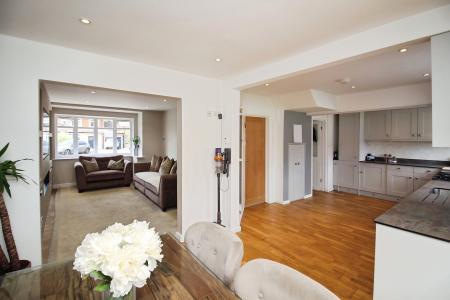 3 bedroom Semi-detached house for sale in Barrow Crescent, Gaddesby, LE7