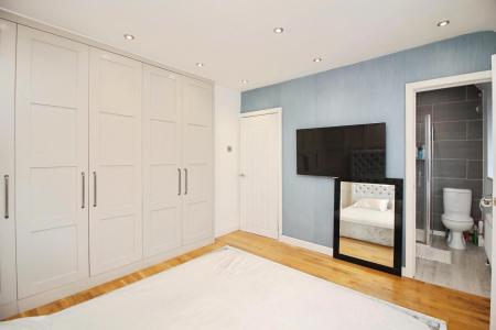 3 bedroom Semi-detached house for sale in Barrow Crescent, Gaddesby, LE7