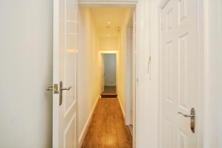 2 bedroom Terraced House for sale in Oxford Street, Syston, LE7